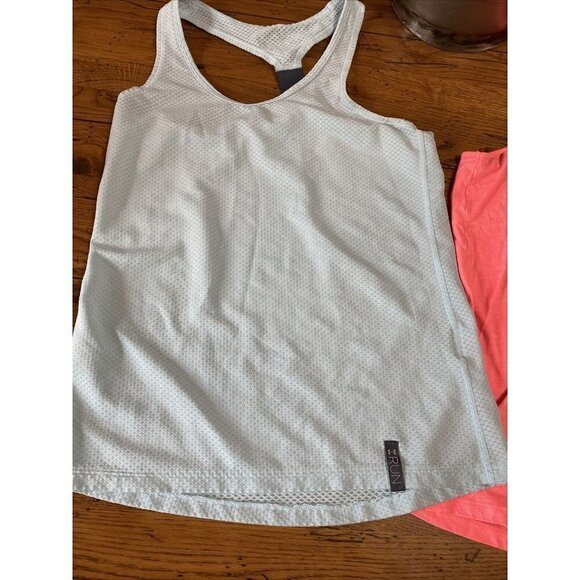 Under armor blue women’s striped tank running yoga size small - Picture 2 of 7